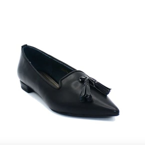 Avah Abigail Women's Black Leather Pointy Toe Loafer with Tassels - Picture 8 of 8
